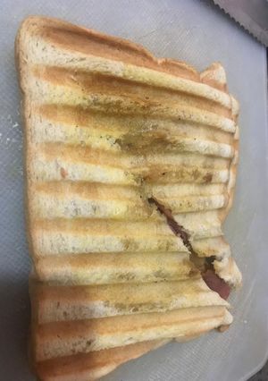 A picture of Toasted bread.