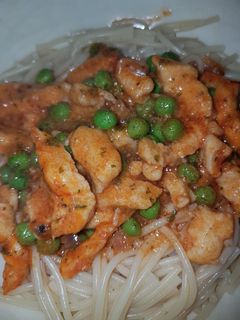 Zöldborsós csirke tokány. Gluténmentes/tejmentes recept fotója