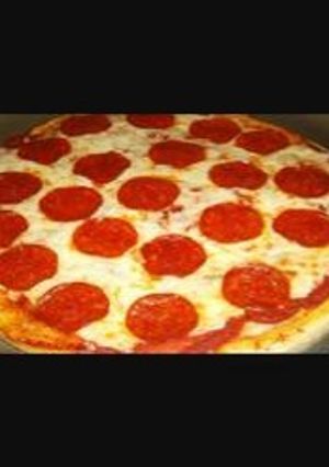 Una foto de Pizza casera deliciosa