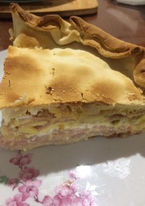 Una foto de Tarta de jamón y queso