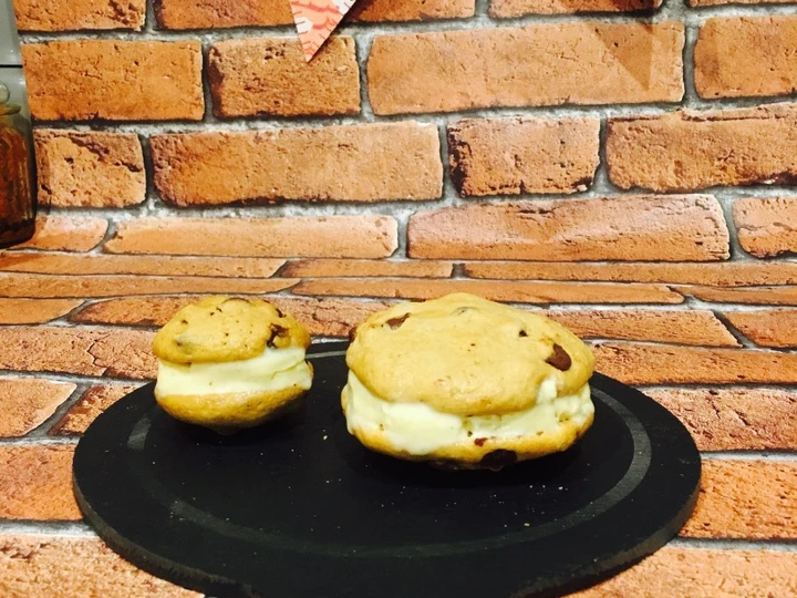 Easy Steps Make|Recipe} Chocolate chip Ice-cream sandwich cookies the Perfect