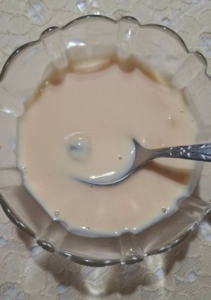 Una foto de Crema de ron con pasas