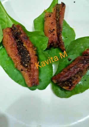 A picture of Stuffed Achari Gajar.