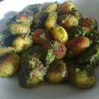 Gnocchi rellenos al pesto