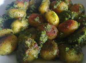 Foto principal de Gnocchi rellenos al pesto