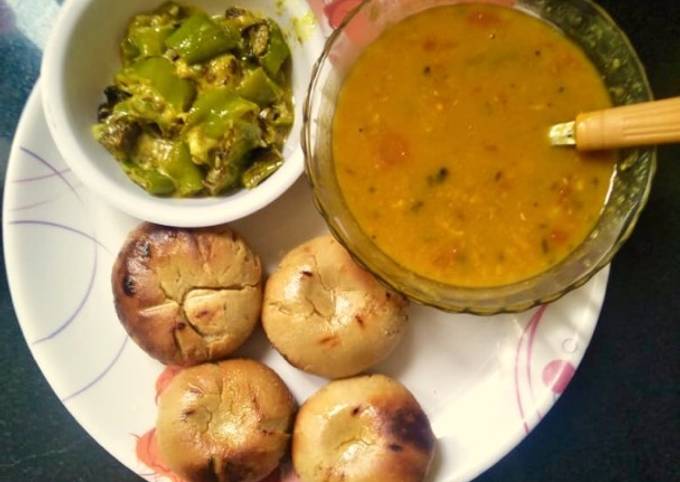 Rajasthani dal bati with mirch ke tipore(dal Bati & malai mirch)