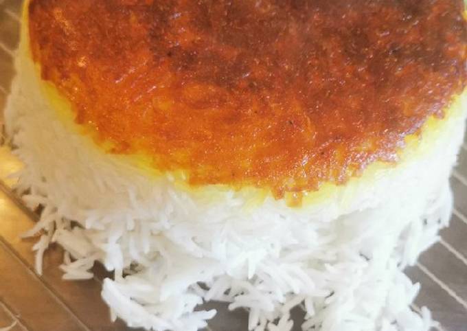 Persian rice with crispy grated potato TAHDIG