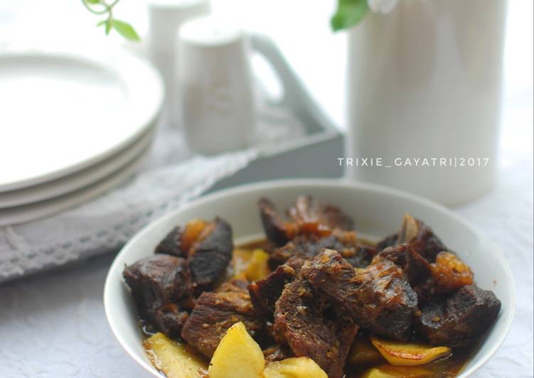 Anti Ribet, Memasak Semur Daging Kentang Menu Enak Dan Mudah Dibuat