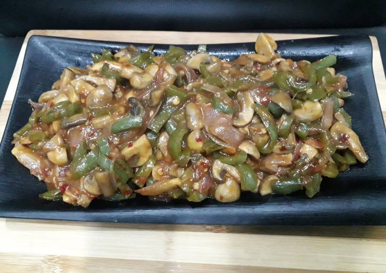 Recipe of Speedy Schezwan mushroom fry