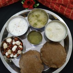 A picture of Kuttu Puri.