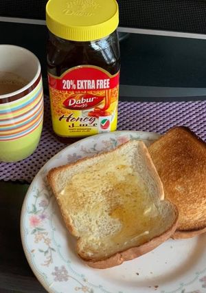 A picture of Butter Honey Toast.