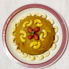 A picture of Moong Dal Halwa.