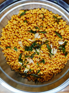காரா பூந்தி (Kara boondhi recipe in tamil) செய்முறை முக்கிய புகைப்படம்