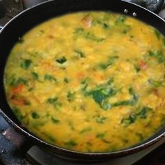 A picture of Dal methi.