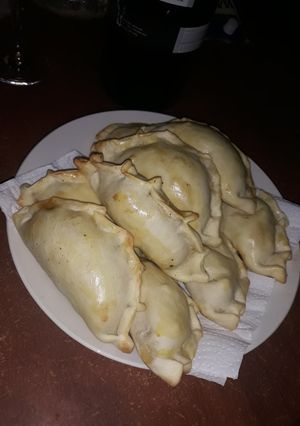Una foto de Empanadas de pollo al horno