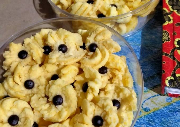 Kue semprit jadul 3 bahan aja