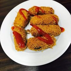 A picture of Chicken Vermicelli Roll.