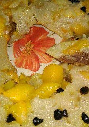 A picture of Layerd suji mango cake.