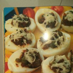 A picture of Mince and egg parcels.
