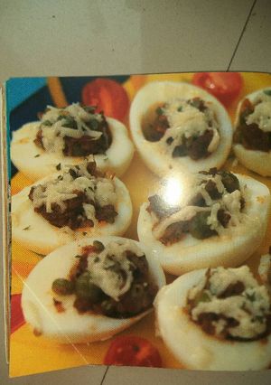 A picture of Mince and egg parcels.