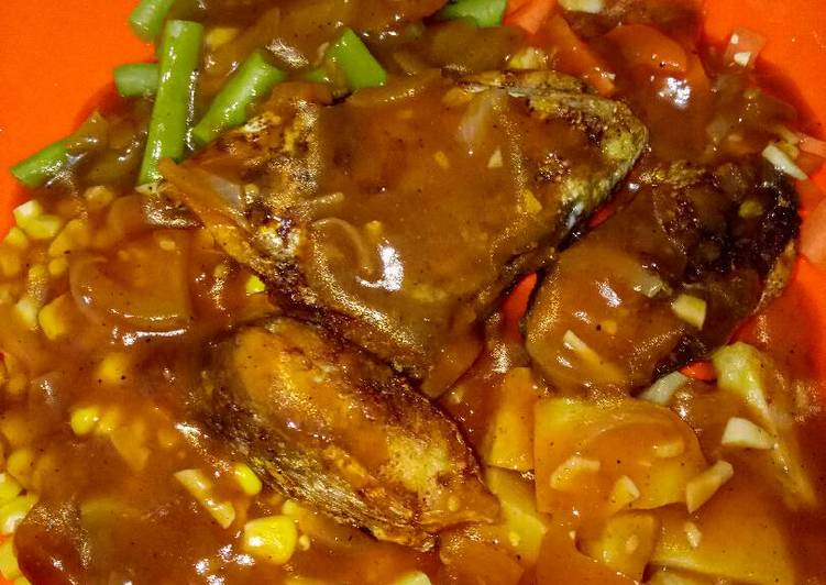 Ikan Bandeng Goreng Kuah Steak