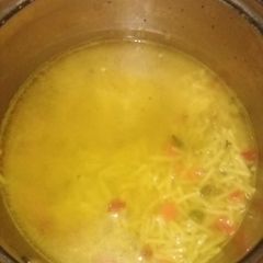 A picture of Simple chicken soup.