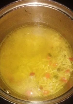 A picture of Simple chicken soup.