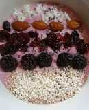 Yogurt de zarzamoras y fresas