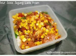 Foto resep Bekal Suami - Rice Bowl Telur Sosis Jagung Lada Hitam