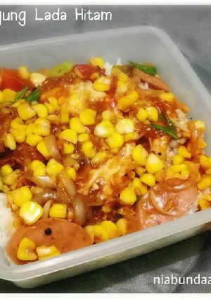 Foto resep Bekal Suami - Rice Bowl Telur Sosis Jagung Lada Hitam