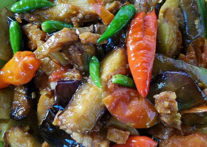 Yuk intip, Bagaimana cara membuat Sambal terong kopek(ungu)with TeJo  sedap