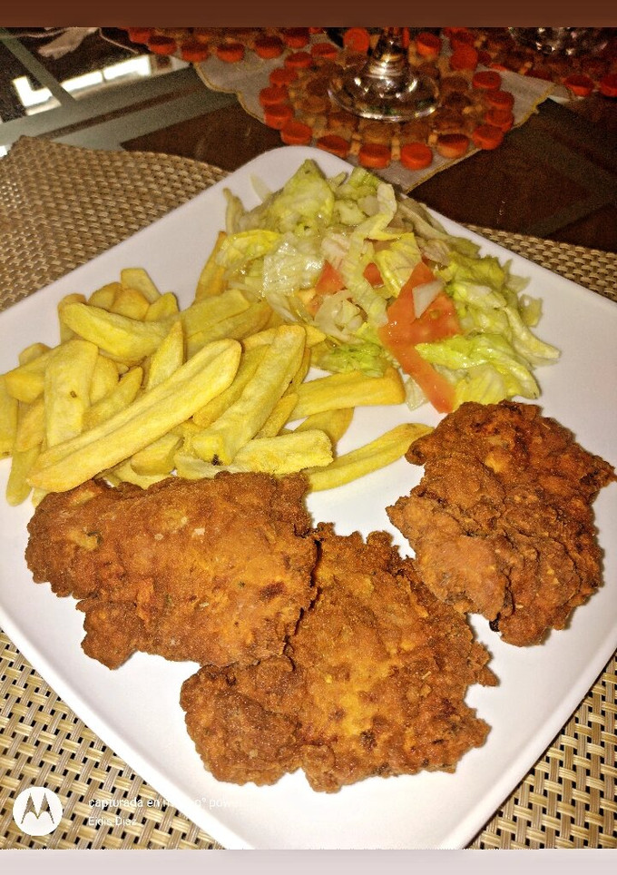 Una foto de Pollo al estilo KFC