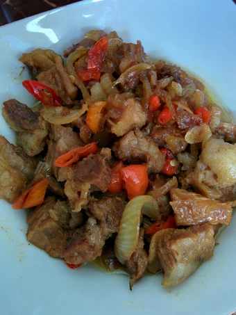 Cara Mudah Menyiapkan Resep Oseng Mercon Anti Ribet, Enak Banget