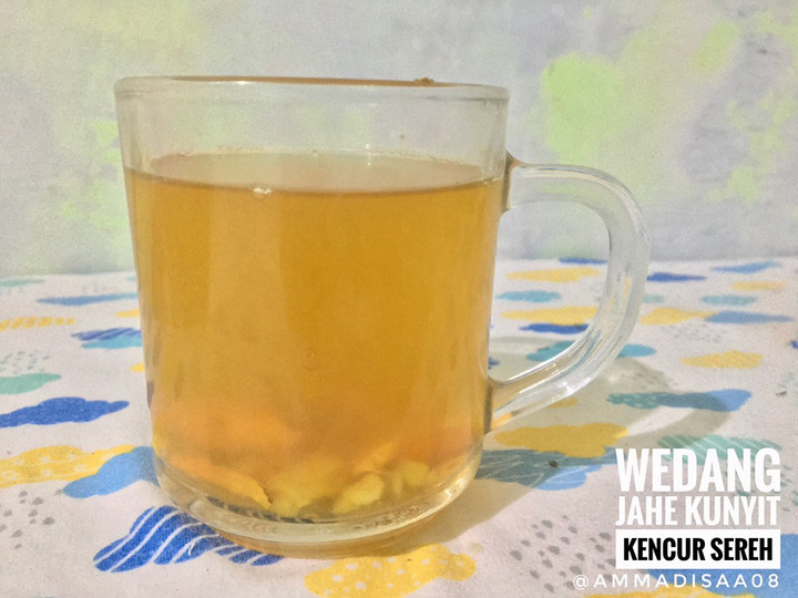 Yuk intip, Resep bikin Wedang Jahe Kunyit Kencur Sereh  nagih banget