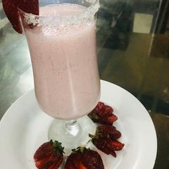 A picture of Strawberry milk shake.