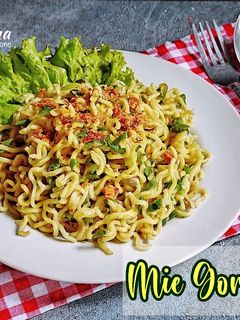 Foto resep Mie Goreng pelengkap Nasi Kuning khas Banjar