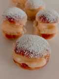 Miguelitos de crema pastelera