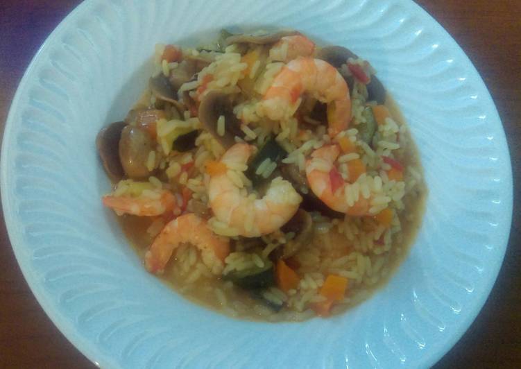 Arroz caldoso tierra y mar