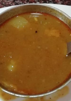 A picture of Aloo tamatar.