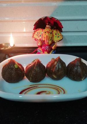 A picture of Chocolate Modak.