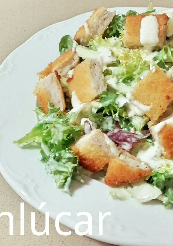 Una foto de Ensalada cesar