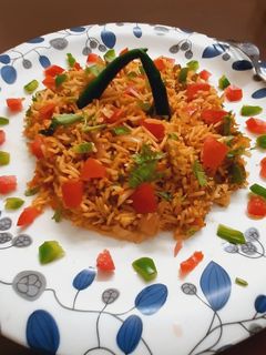 भुक्कड़ के फ्राइड राइस(bhukkad ke fried rice recipe in hindi) रेसिपी मुख्य फोटो