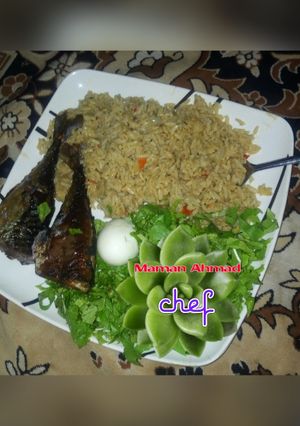 A picture of Jollof rice.