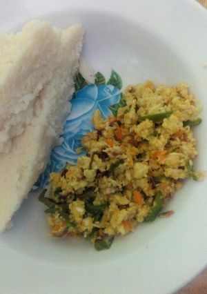A picture of Ugali with scrumbled egg.