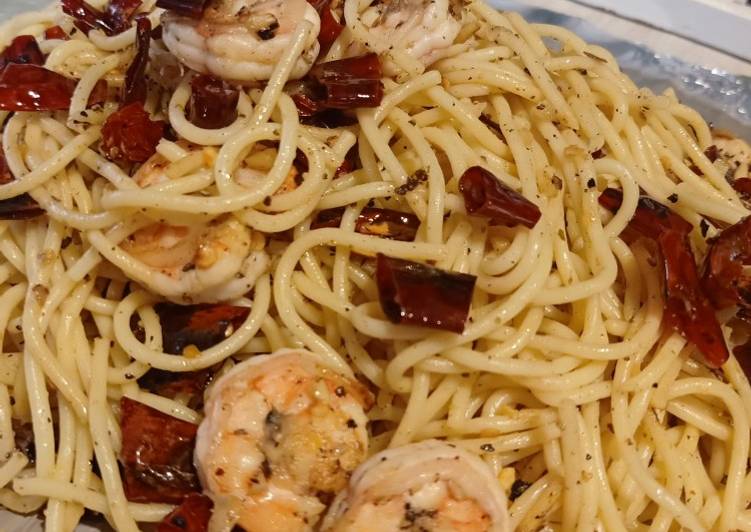 Resep Spagheti Aglio Olio rumahan yang Enak