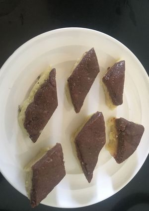 A picture of Double Decker Sondesh.