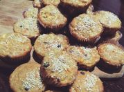 Una foto de cupcakes de manzana