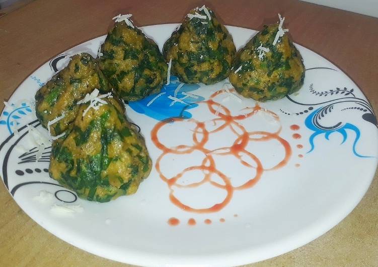 Easiest Way to Make Ultimate Mayonnaise Palak Dumplings modak