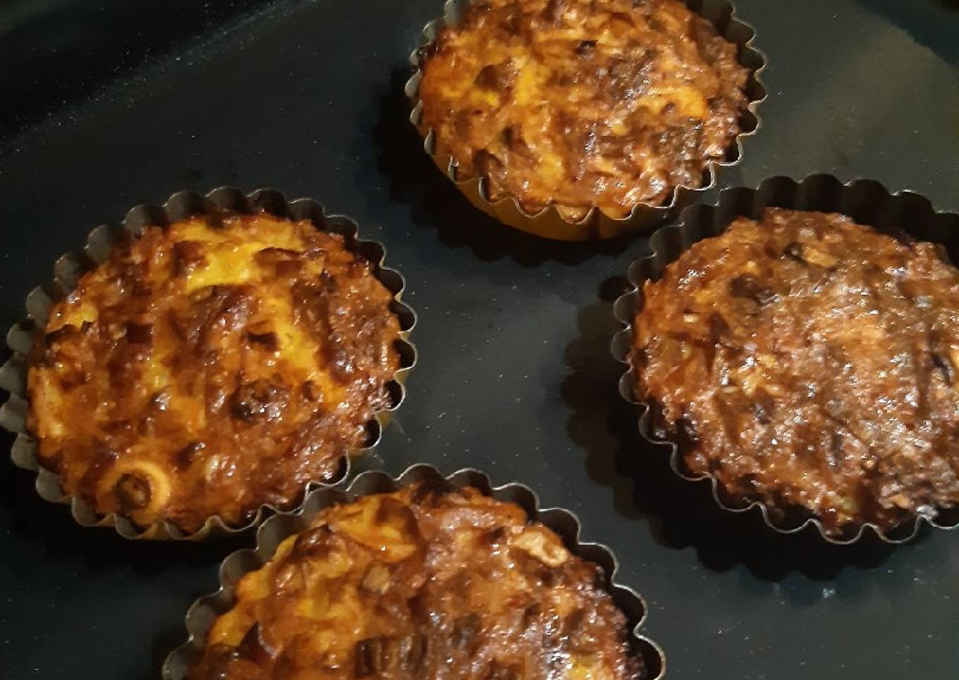 Quiche sans pâte aux poireaux et au thon