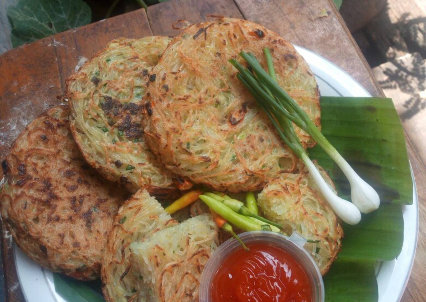 Darmi hun bejo (dadar mie hun panggang)